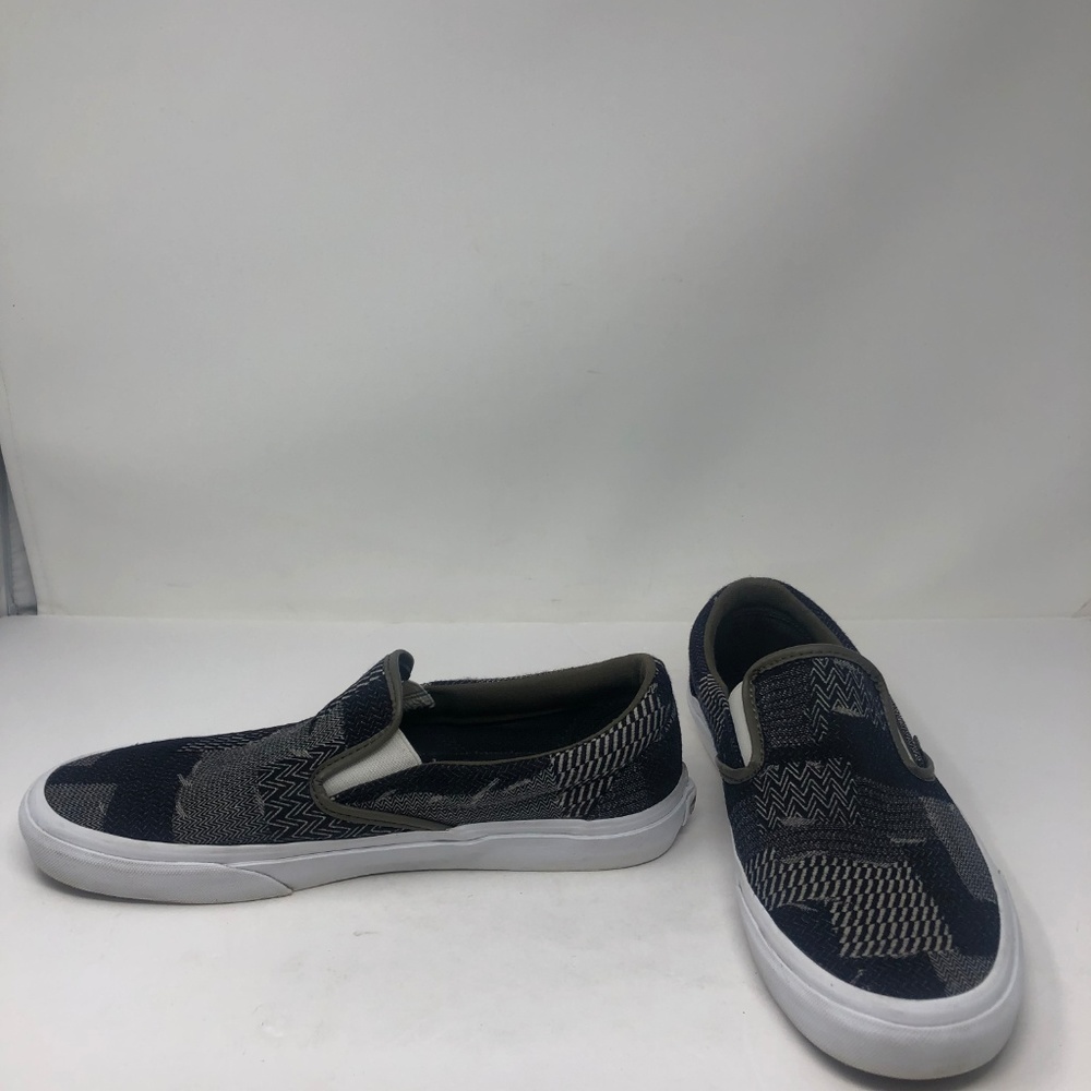 Vans Slip Ons - Picture 2 of 3